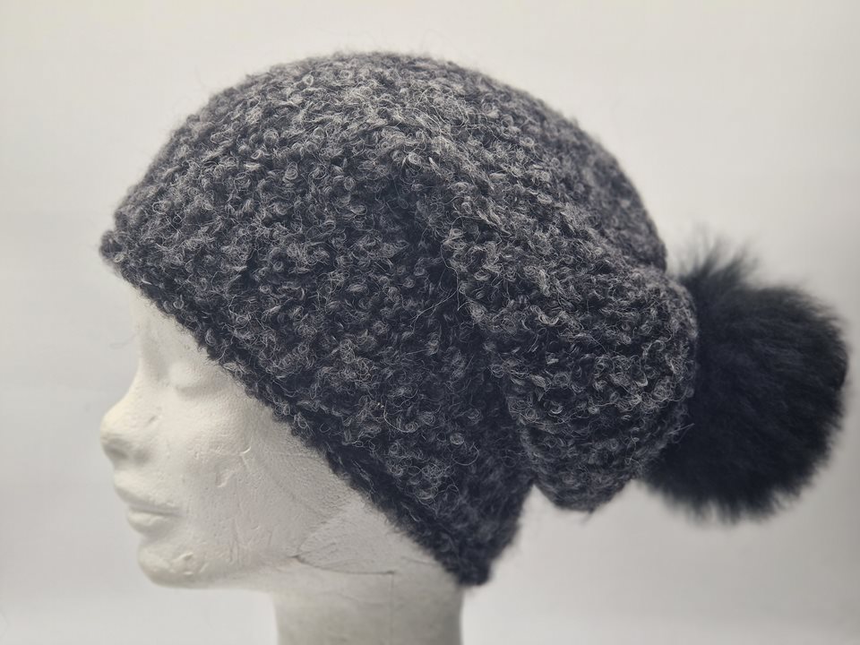 Alpaca Knitted Slouchy Hat black/grey