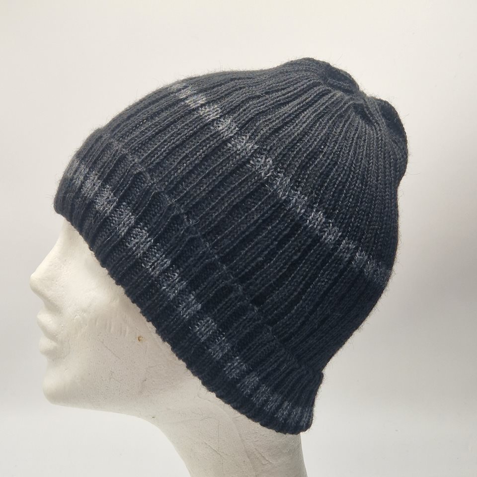 Alpaca Knitted Hat black