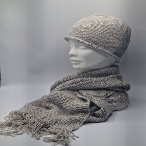 Alpaca Hat/Scarf set grey